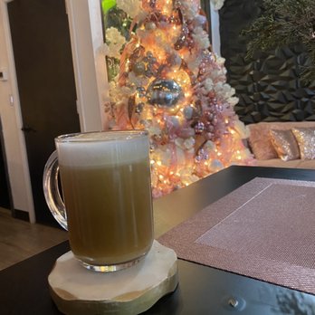 Casa De Flora Bar - Caramel Macchiato - Coffee & Tea Near Me - Bloomfield, New Jersey Casa De Flora Bar - Caramel Macchiato - Coffee & Tea Near Me - Bloomfield, New Jersey