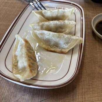 Firewok Chinese Restaurant - 6/10 - Chinese Near Me - Half Moon Bay, California