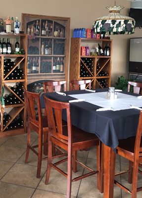 Vintner's Cellar Winery of Yorktown by null