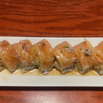 Ari Sushi - Sunny Maki - Sushi Bars Near Me - Des Plaines, Illinois