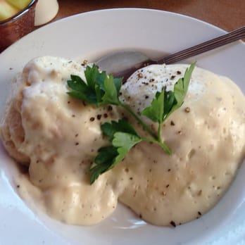 Tweet - Biscuits and gravy - New American Near Me - Chicago, Illinois Tweet - Biscuits and gravy - New American Near Me - Chicago, Illinois