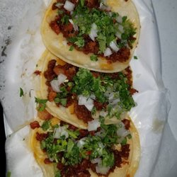 La Raza Deli - Chorizo Taco's