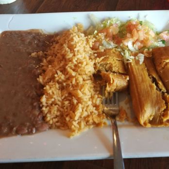 El Rey - Pork tamale plate - I can't describe how happy I was to eat this. So much so I started eating before the picture! - Mexican Near Me - Norfolk, Virginia El Rey - Pork tamale plate - I can't describe how happy I was to eat this. So much so I started eating before the picture! - Mexican Near Me - Norfolk, Virginia