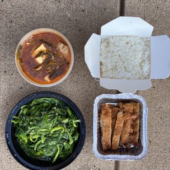Red Onion - Fried Pork Chop,  Five Flavor Intestine and String Bean - Taiwanese Near Me - Edison, New Jersey