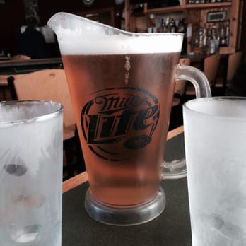 Kaiser's Pizza & Pub - Pitcher with chilled glasses - Pizza Near Me - Gurnee, Illinois Kaiser's Pizza & Pub - Pitcher with chilled glasses - Pizza Near Me - Gurnee, Illinois