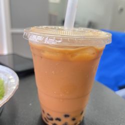 Thai Ice Tea with Boba mango sticky