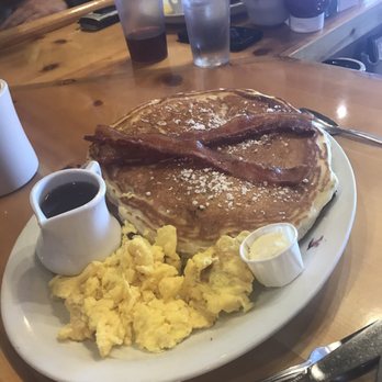 Doug's Diner - Breakfast & Brunch Near Me - Fort Collins, Colorado