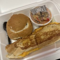 Cinnamon's Deli - Grilled cheese special
