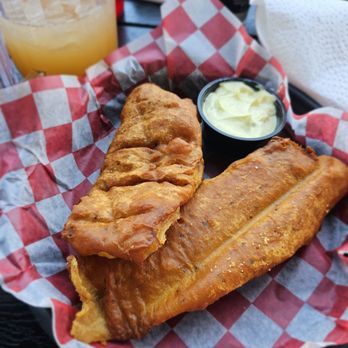Roots Burger Bar - Beer- battered fish with an odd, yellow tartar sauce - American Near Me - Carmel, Indiana Roots Burger Bar - Beer- battered fish with an odd, yellow tartar sauce - American Near Me - Carmel, Indiana