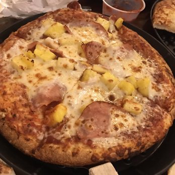 Bruno's Pizza - Gulf place individual pizza - Pizza Near Me - Watersound Beach, Florida