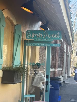 Sum’n Sweet Frozen Treats by null