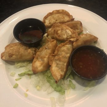 Madhouse Bar & Grill - Bars Near Me - Madison Heights, Michigan