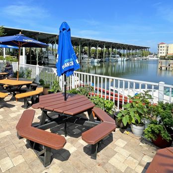 Charleen's Cafeteria - Dining tables near the water - Cuban Near Me - Osprey, Florida