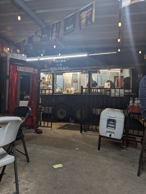 Tacos La Sultana (Food Truck) by null