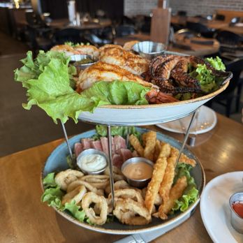 Bâton Rouge Steakhouse & Bar - Seafood tower - Steakhouses Near Me - Vaughan, Ontario Bâton Rouge Steakhouse & Bar - Seafood tower - Steakhouses Near Me - Vaughan, Ontario
