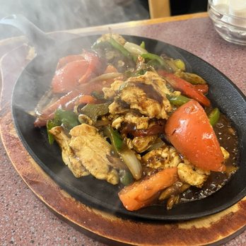 Pegasus Restaurant - Chicken Fajitas - Breakfast & Brunch Near Me - West Allis, Wisconsin