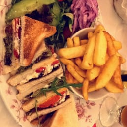 Veggie Club w/goats cheese Veggie Club w/goats cheese