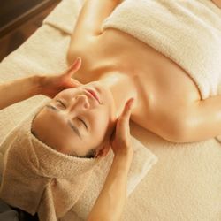 Lets Relax Spa - Essential Oil Massage for Deep Relaxation, Pain Relief, Stress Reduction, Better Sleep, and Total Mind and Body Wellness Experience!!!