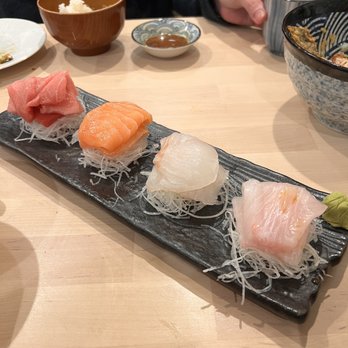 Ari Sushi - 8 pc Sashimi - Sushi Bars Near Me - Dublin, California