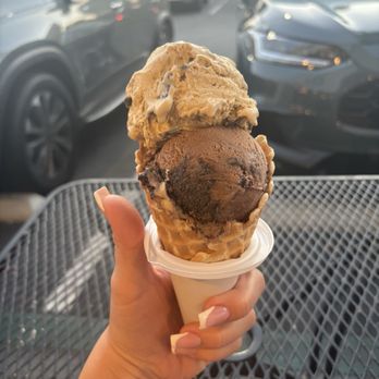 Bruster's Real Ice Cream - Desserts Near Me - Fullerton, California