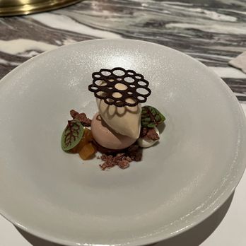 bōm - Banana, gianduja, pineapple dessert - Korean Near Me - New York, New York bōm - Banana, gianduja, pineapple dessert - Korean Near Me - New York, New York