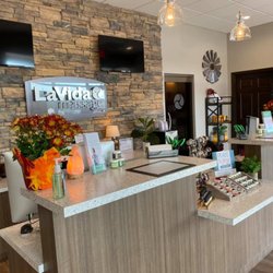 LaVida Massage