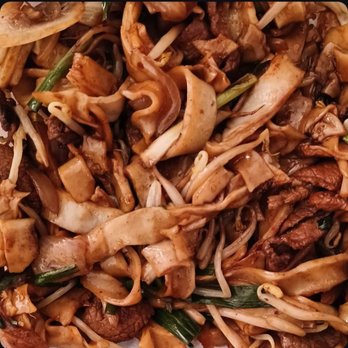 Yummy Kitchen - Beef chow fun - Noodles Near Me - Wahiawa, Hawaii Yummy Kitchen - Beef chow fun - Noodles Near Me - Wahiawa, Hawaii