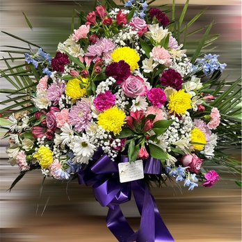 Lee Anne's Mastic Flower Shoppe - Florists Near Me - Mastic, New York Lee Anne's Mastic Flower Shoppe - Florists Near Me - Mastic, New York