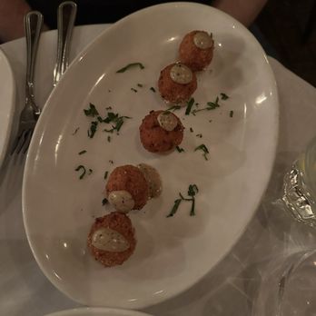 The Beehive - Arancini appetizer - American Near Me - Boston, Massachusetts The Beehive - Arancini appetizer - American Near Me - Boston, Massachusetts