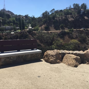 Nancy Hoover Pohl Overlook - Rest spot - Parks Near Me - Los Angeles, California