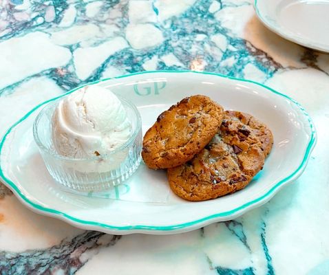 Green Point Seafood and Oyster Bar by null