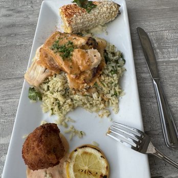 Salt Cracker Fish Camp - Stuffed grouper - Seafood Near Me - Clearwater, Florida Salt Cracker Fish Camp - Stuffed grouper - Seafood Near Me - Clearwater, Florida