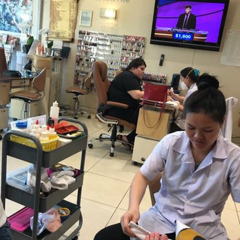 Pro Nails & Spa - Nail Salons Near Me - Costa Mesa, California