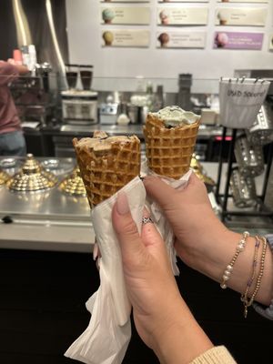 Gelato Boy by null
