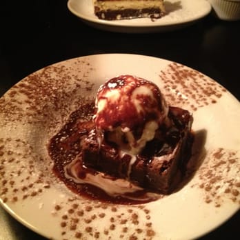 Bodean's - Chocolate brownie goodness - American Near Me - London, XGL