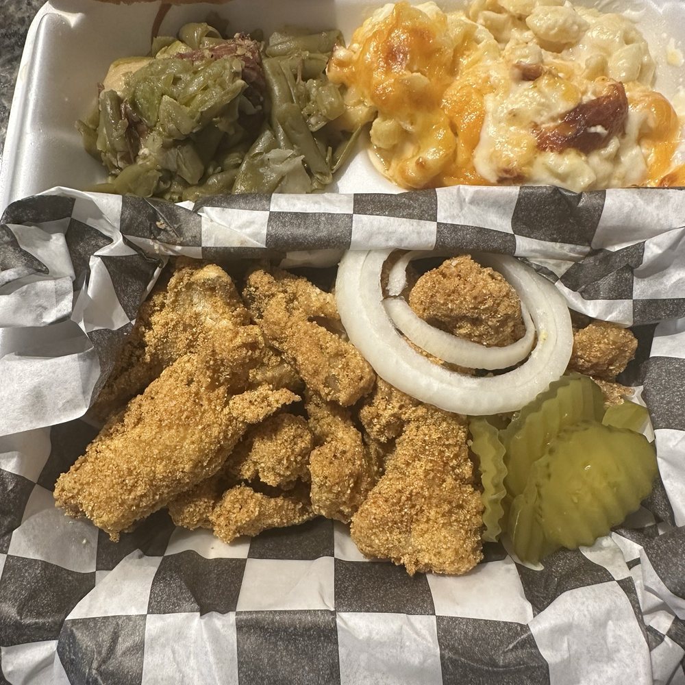 Your Place Diner - Catfish Nuggets, Green beans, Mac n Cheese - Soul Food Near Me - St. Louis, Missouri Your Place Diner - Catfish Nuggets, Green beans, Mac n Cheese - Soul Food Near Me - St. Louis, Missouri