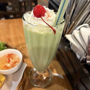 Pho 510 - Avocado smoothie, this was good. Nice & thick. - Vietnamese Near Me - Castro Valley, California