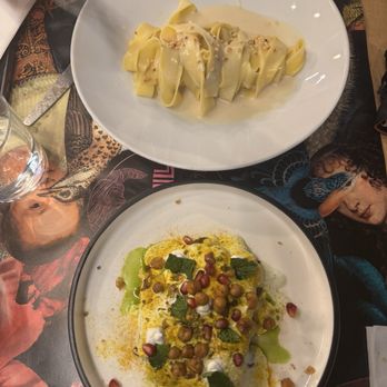 CAMILLO a Piazza Navona - Canneloni ; Fettucini Hazelnut Alfredo - Cocktail Bars Near Me - Rome, RM