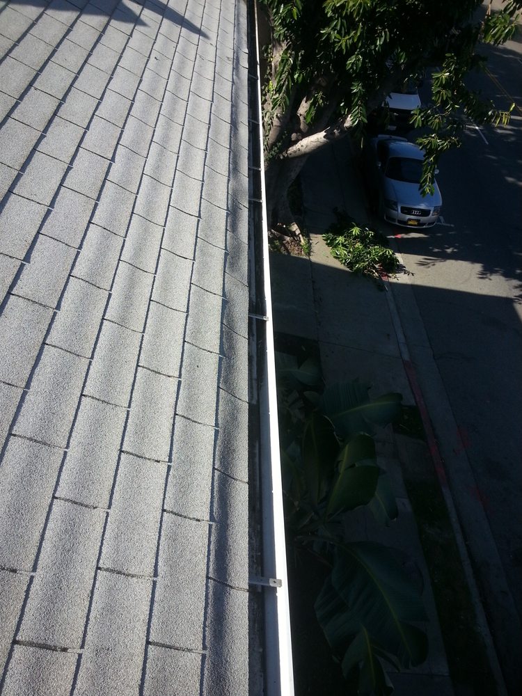Slide of Gutter Flow