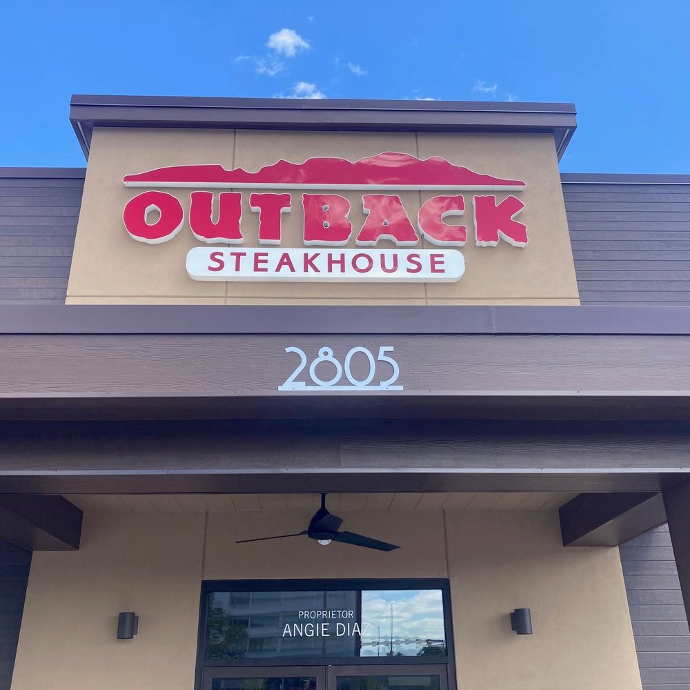 Outback Steakhouse - Steakhouses Near Me - Des Plaines, Illinois Outback Steakhouse - Steakhouses Near Me - Des Plaines, Illinois