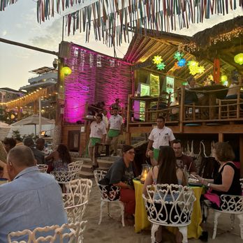 The Office On The Beach - Live music - Beach Bars Near Me - Los Cabos, BCS The Office On The Beach - Live music - Beach Bars Near Me - Los Cabos, BCS
