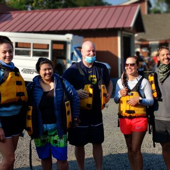 Shaka Rafting - Rafting/Kayaking Near Me - Maupin, Oregon