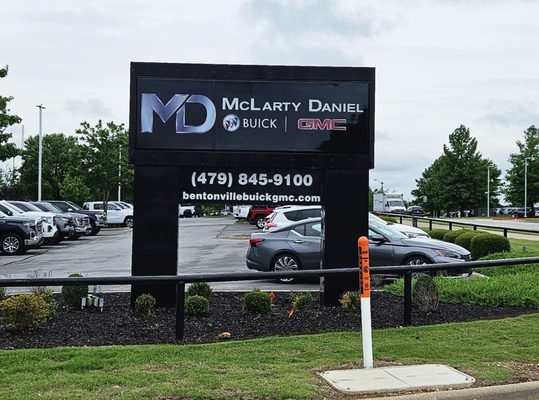Mclarty Daniel Gmc Bentonville Arnull