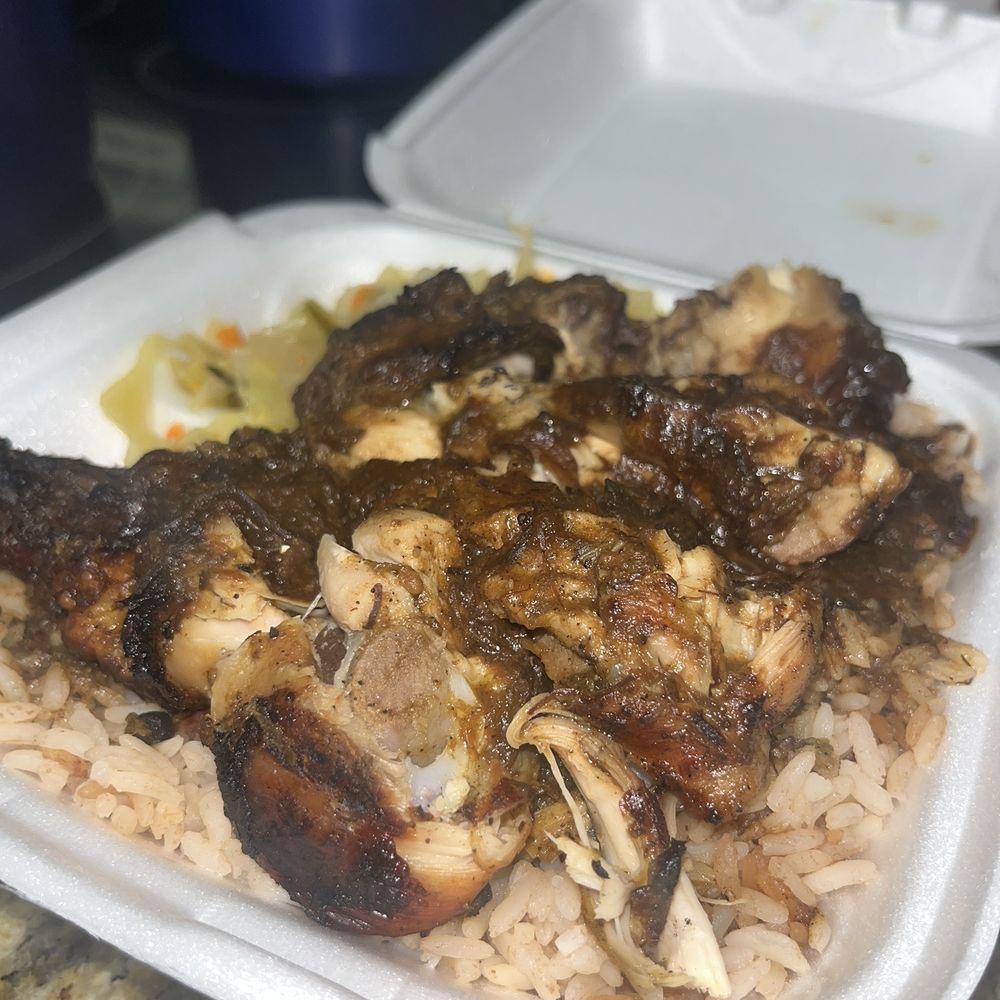 Mad O Caribbean and Seafood - Jerk Chicken - Seafood Near Me - Jacksonville, Florida