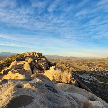 Mt. Rubidoux Park - Hiking Near Me - Riverside, California Mt. Rubidoux Park - Hiking Near Me - Riverside, California