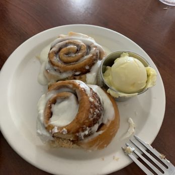 Pop's Cafe - Cinnamon bunnnns - Breakfast & Brunch Near Me - Downey, California Pop's Cafe - Cinnamon bunnnns - Breakfast & Brunch Near Me - Downey, California