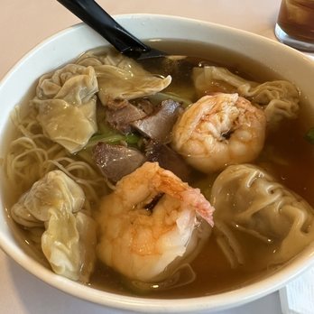 Mai Noodle House - House made wonton noodle soup - Asian Fusion Near Me - Gettysburg, Pennsylvania Mai Noodle House - House made wonton noodle soup - Asian Fusion Near Me - Gettysburg, Pennsylvania