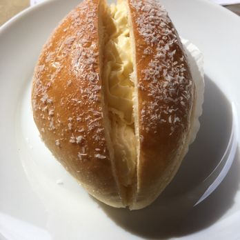 Honey Bakery - Creamy Milk Bun - Bakeries Near Me - Reno, Nevada Honey Bakery - Creamy Milk Bun - Bakeries Near Me - Reno, Nevada