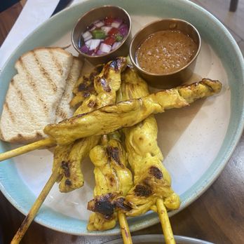LENOXTHAI - Chicken Satay (4 Pcs) - Thai Near Me - New York, New York LENOXTHAI - Chicken Satay (4 Pcs) - Thai Near Me - New York, New York