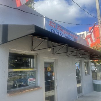 El Bajareque Restaurant - Exterior - Latin American Near Me - Miami, Florida